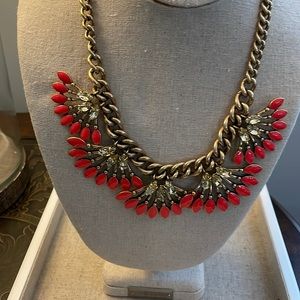 Stella & Dot Coral Cay necklace
